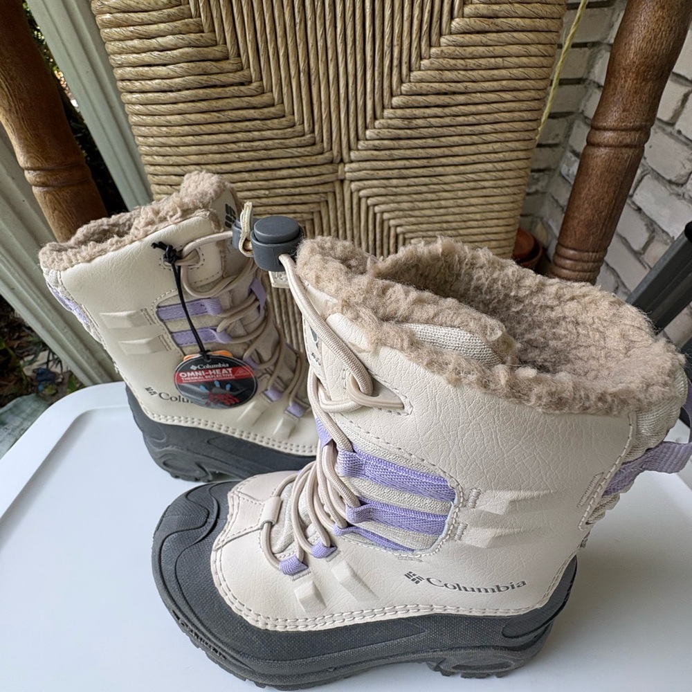 Columbia Bugaboot Cream & Gray kids Insulated Winter Boots Lavender Accents